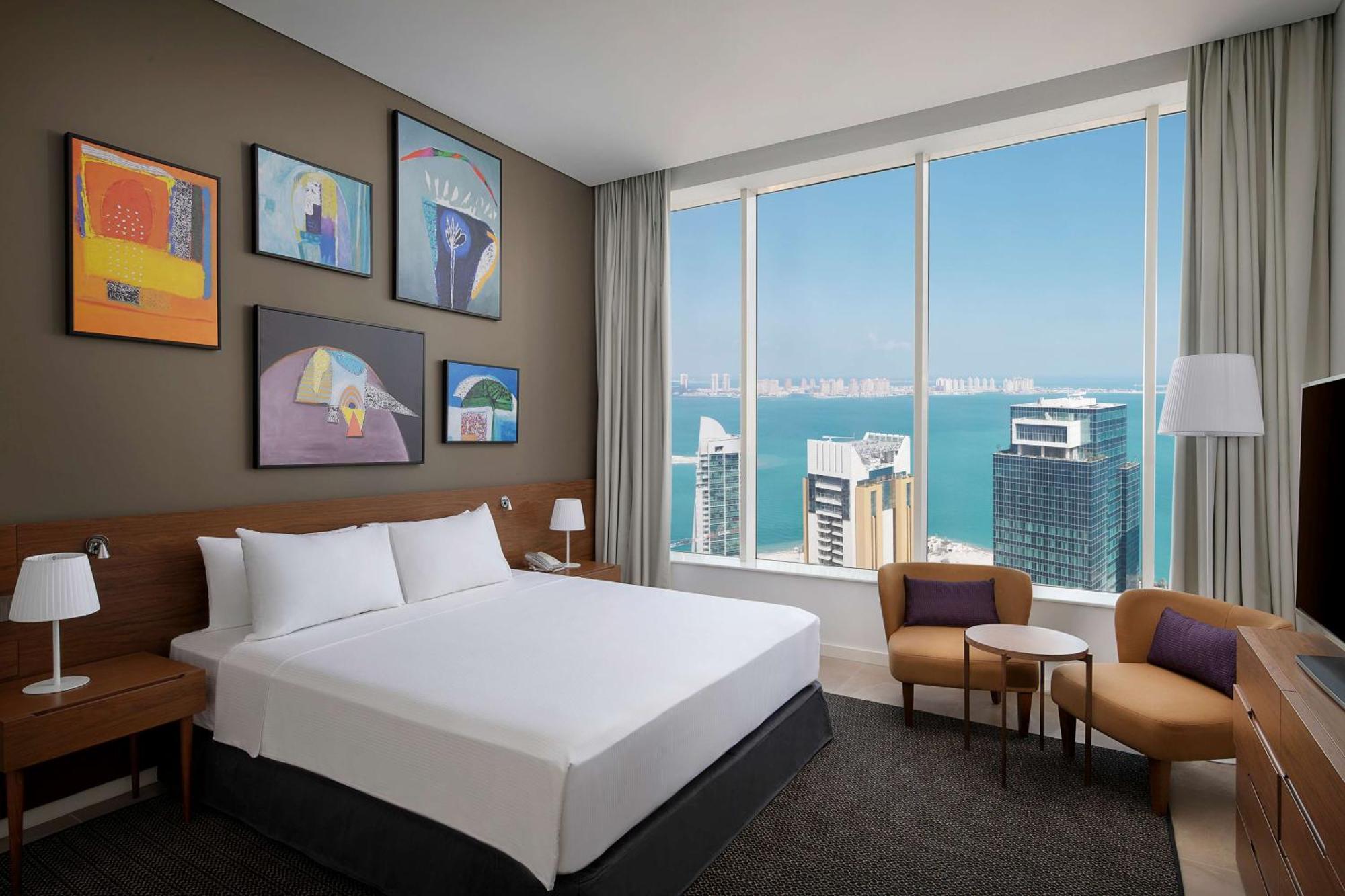 Aleph Doha Residences, Curio Collection By Hilton מראה חיצוני תמונה A guest room at the hotel